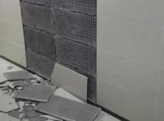 金水瓷砖空鼓维修公司分享下金水墙砖松动维修的知识